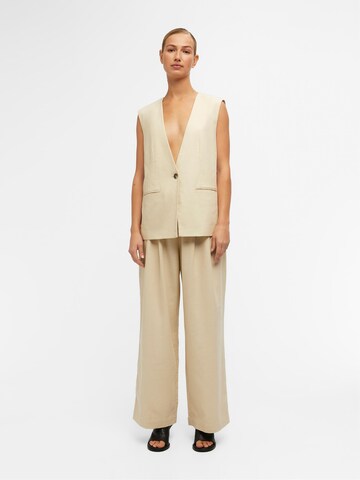 Wide leg Pantaloni con pieghe 'Fippi' di OBJECT in beige