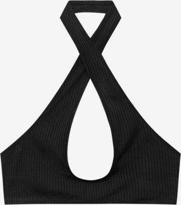 Sutien costum de baie de la Pull&Bear pe negru: față