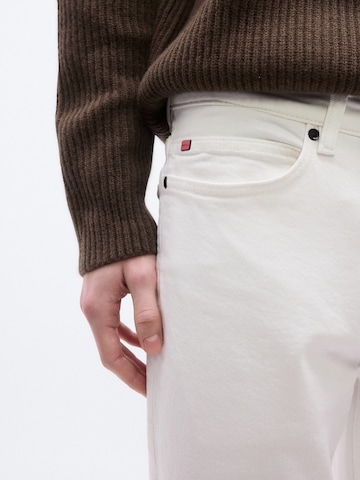 HUGO - regular Vaquero '708' en blanco