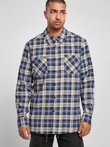 Coupe regular Chemise 'Roots' Urban Classics en bleu : devant