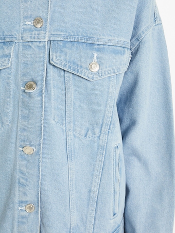 Bershka Jacke in Blau