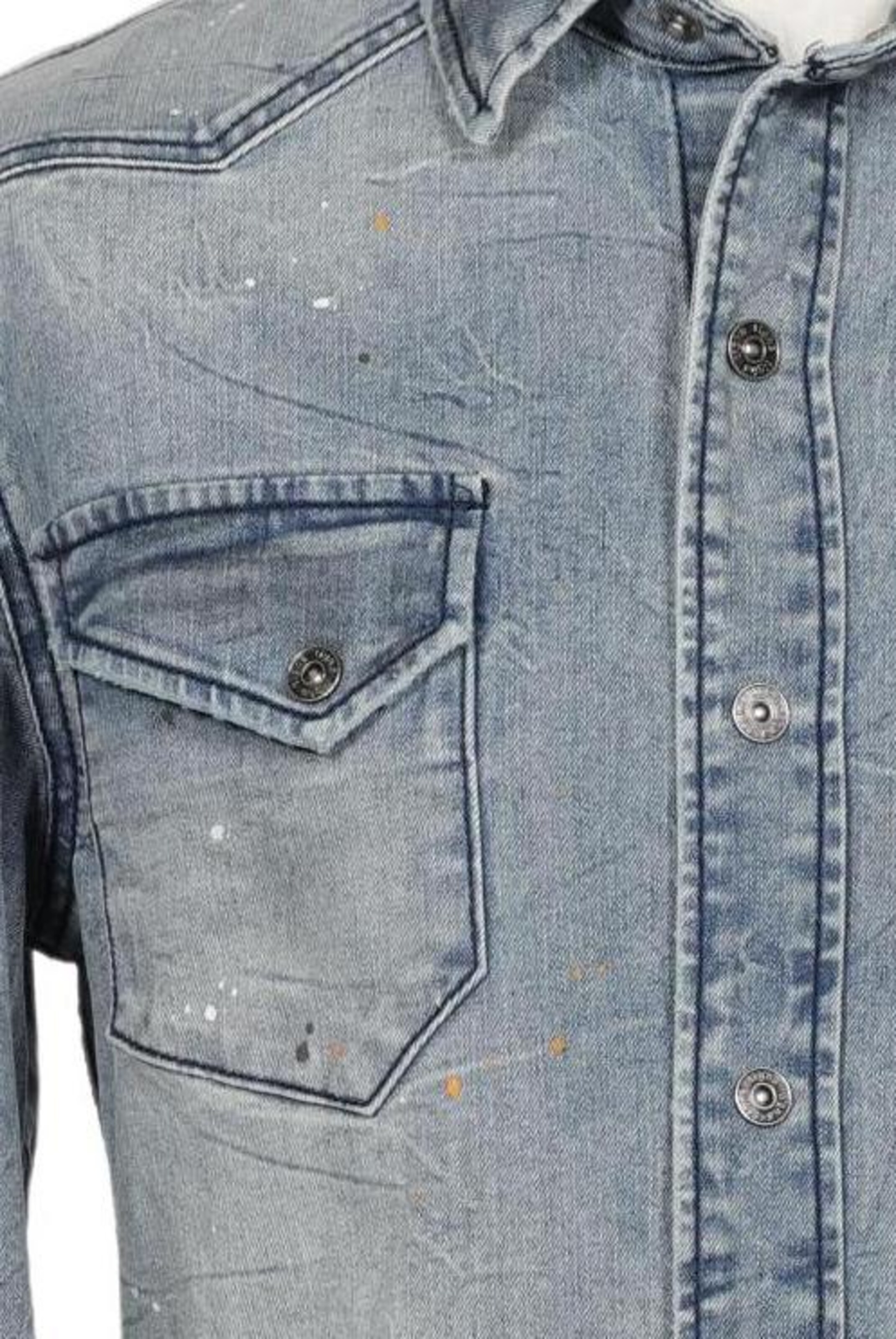 tigha Button Up Shirt in M in Blue