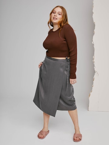 A LOT LESS Skirt 'Ayla' in Grey