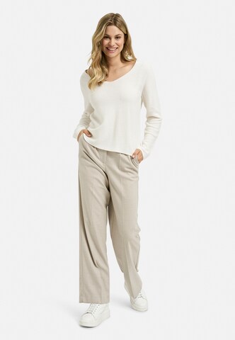 Smith&Soul Regular Pleat-front trousers in Beige