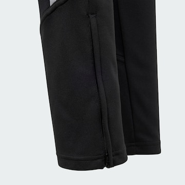 ADIDAS PERFORMANCE Slimfit Sporthose 'Tiro 23 Club' in Schwarz