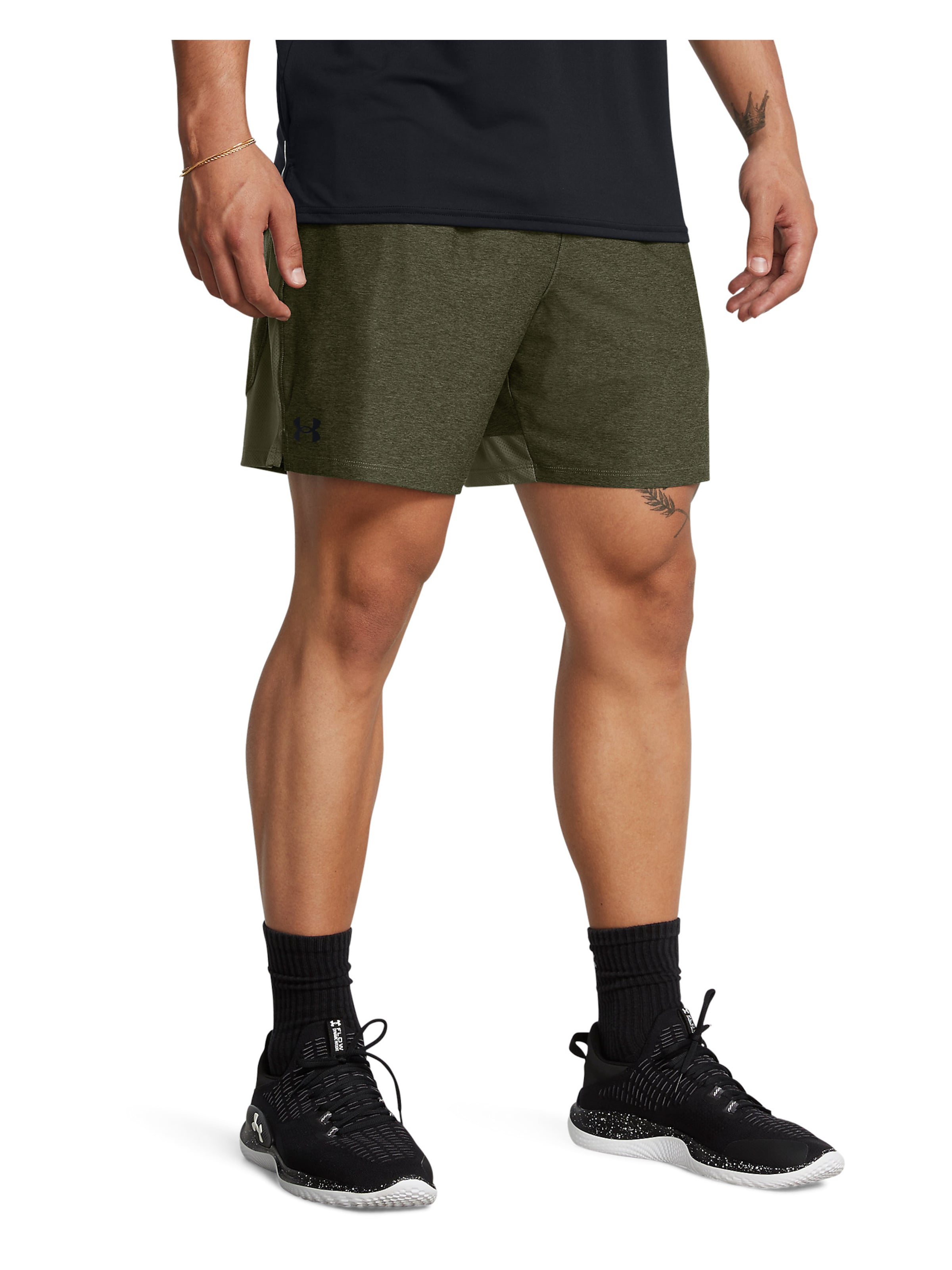 UNDER ARMOUR Regular Sportbroek in Groen