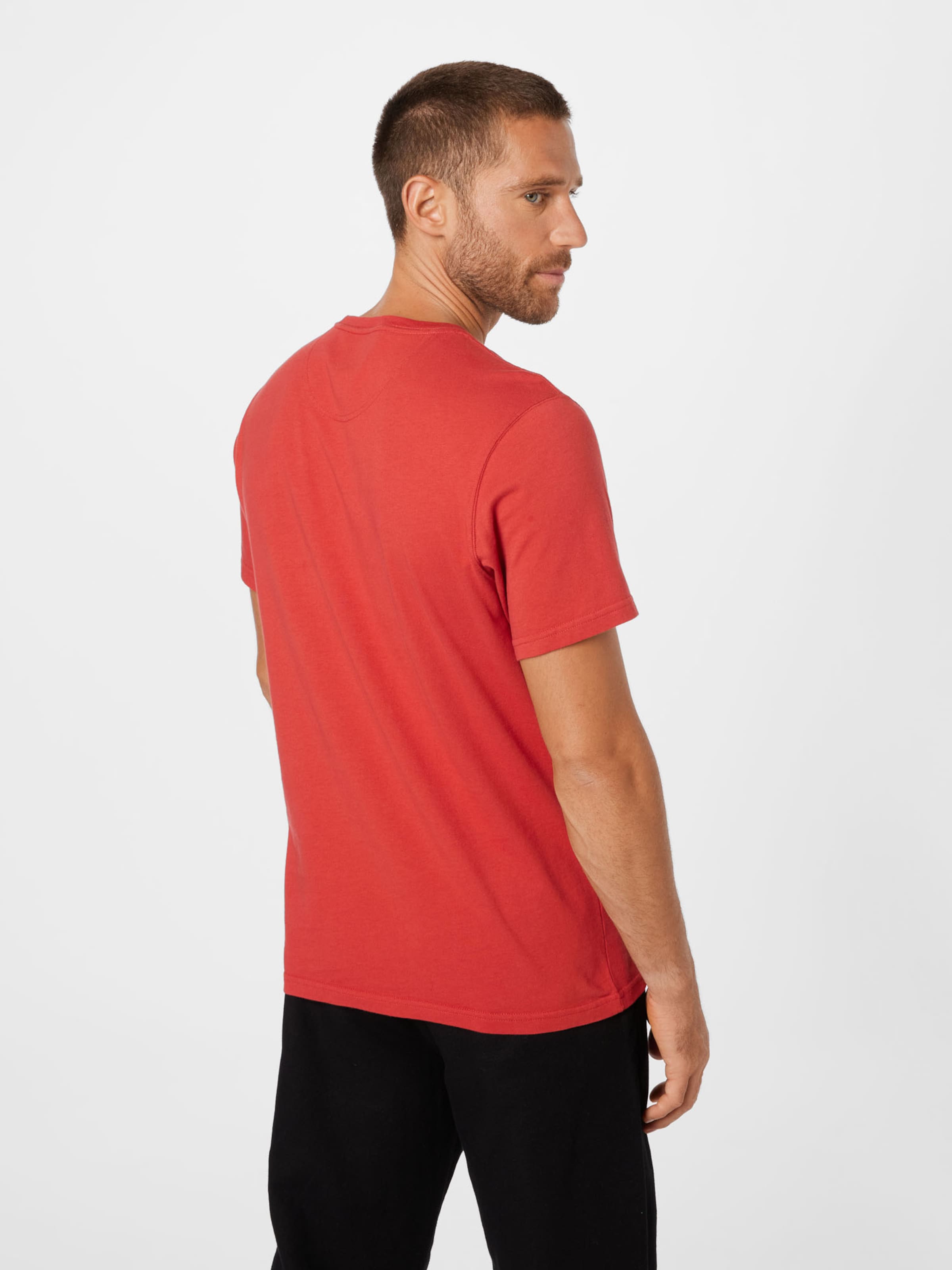 Männer Shirts Barbour International T-Shirt in Rot - CP87708