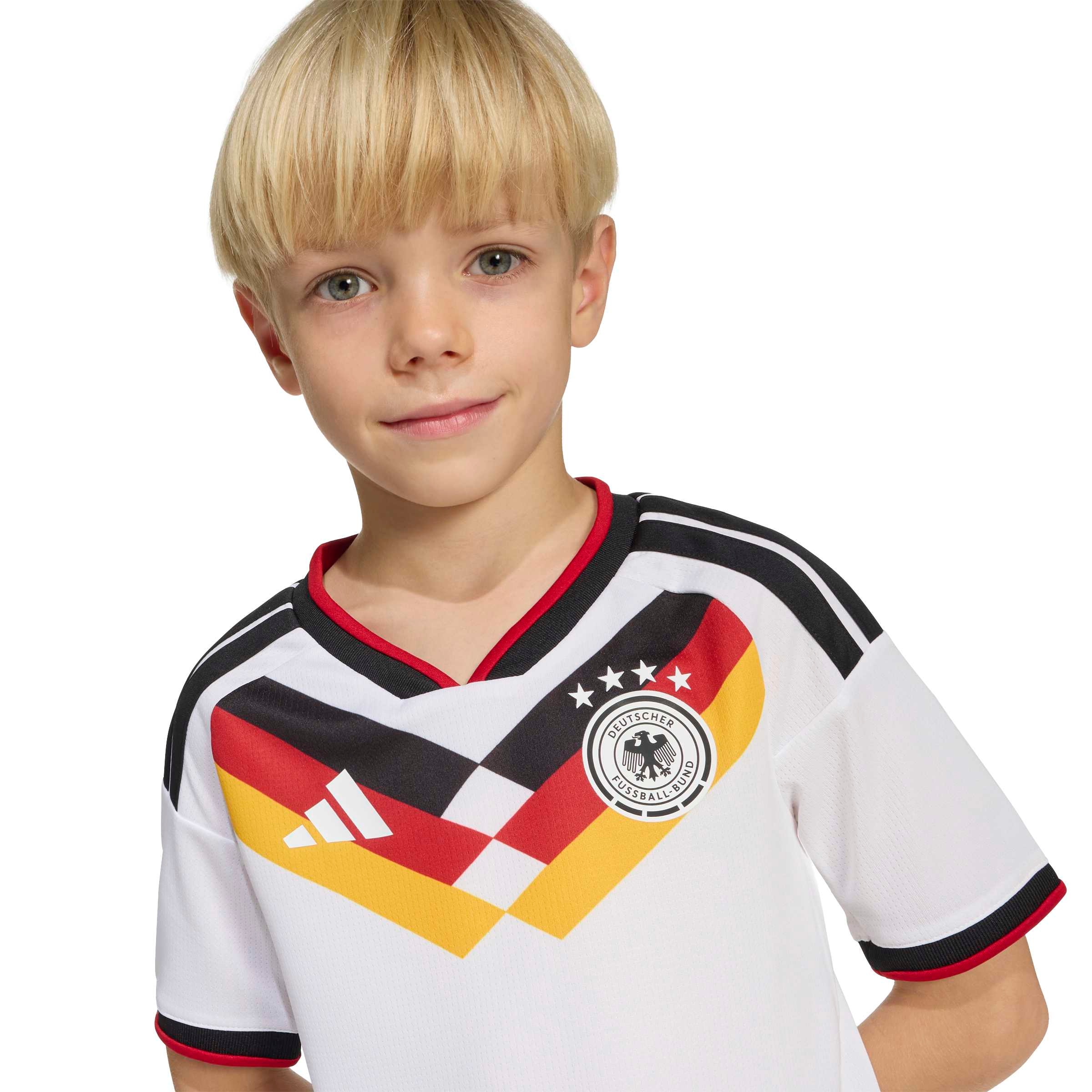 Completo sportivo 'Germany 26' di ADIDAS PERFORMANCE in bianco