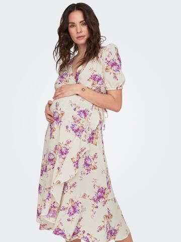 Only Maternity Kleid in Weiß