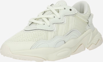 Baskets 'Ozweego' ADIDAS ORIGINALS en blanc : devant