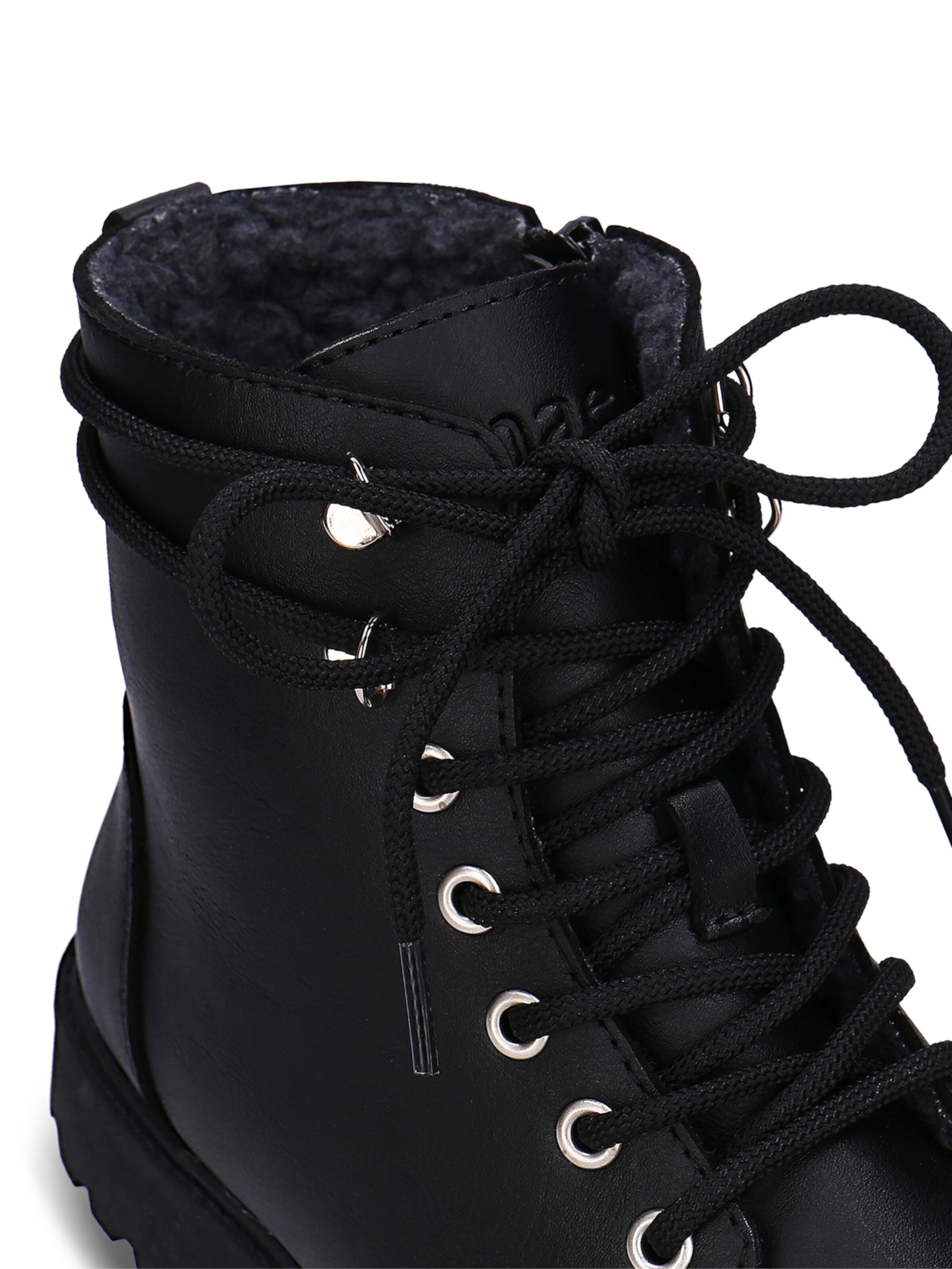 Stivaletto stringato 'Resta' di nae Vegan Shoes in nero