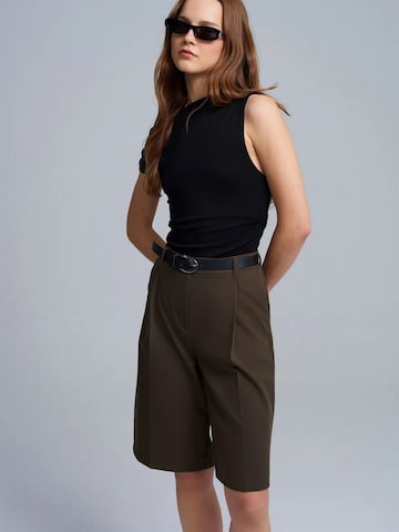 Wide leg Pantaloni di Dilvin in verde: frontale