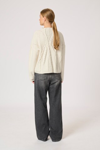 My Essential Wardrobe - Jersey 'Sola' en blanco