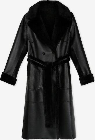 Lola Casademunt Pitkä talvitakki värissä musta: etupuoli