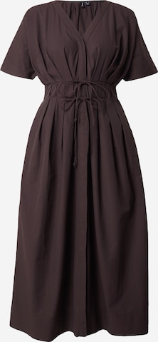 Robe-chemise 'VMEstrid' VERO MODA en marron : devant