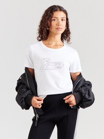 Tricou de la GUESS pe alb: față