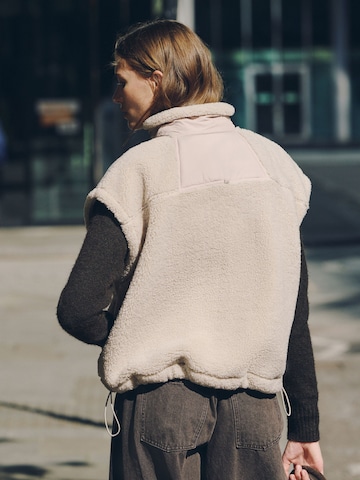 Next Weste in Beige