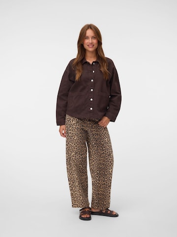 VERO MODA - Chaqueta de entretiempo 'VMJAMIE' en marrón