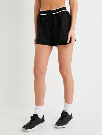 Koton Regular Pants in Black: front
