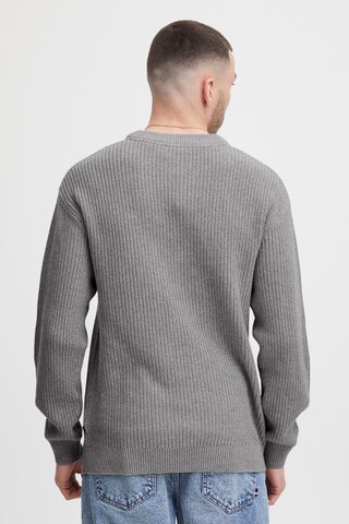 !Solid Pullover in Grau