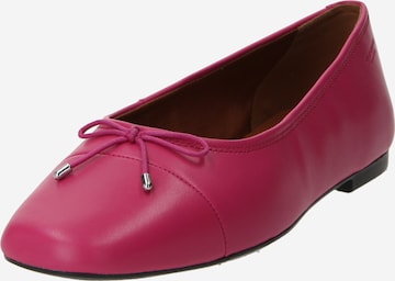 VAGABOND SHOEMAKERS Ballet Flats in Red: front