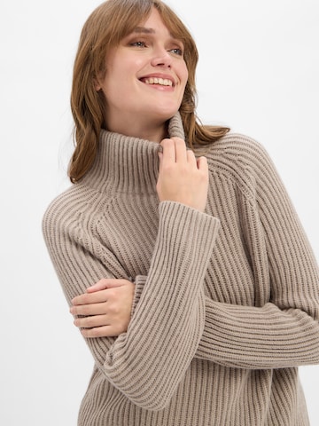 DRYKORN Sweater 'Arwen' in Beige