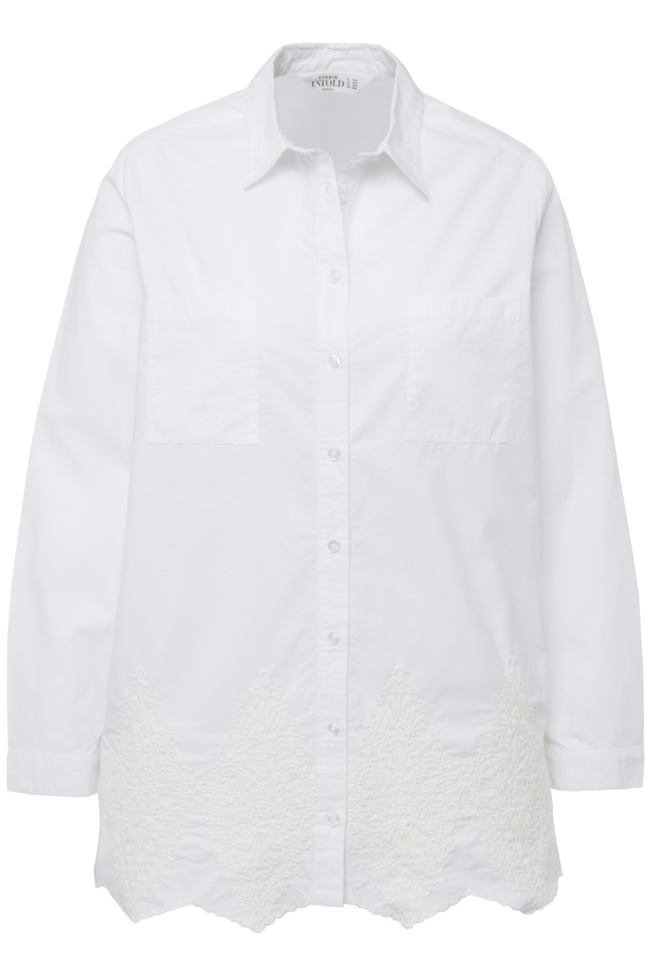 Studio Untold Blouse in White: front