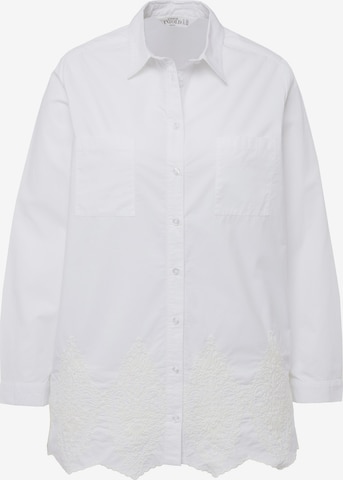 Studio Untold Blouse in White: front