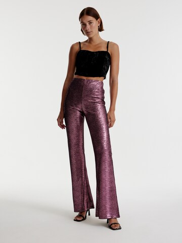 évasé Pantalon 'Birla' EDITED en rose