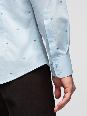 Ombre - Ajuste regular Camisa en azul