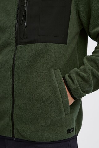 Veste en polaire BLEND en vert