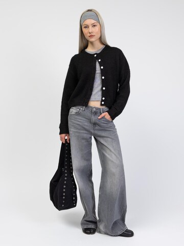 BROKE + SCHÖN Strickjacke‌‌‌‌‌‌‌ in Schwarz