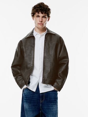 Veste mi-saison Pull&Bear en marron : devant