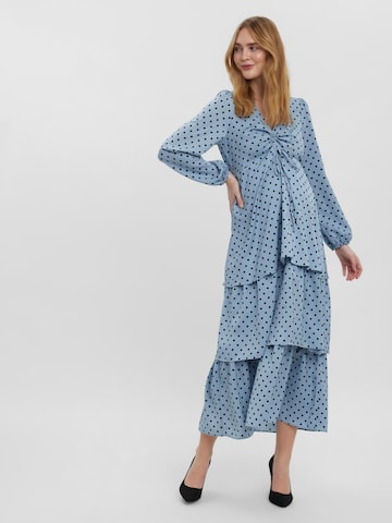 Robe 'DARIAN' MAMALICIOUS en bleu