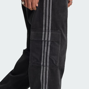 Loosefit Pantaloni cargo 'Adicolor' di ADIDAS ORIGINALS in nero