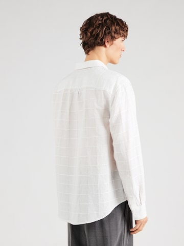 Calvin Klein Regular fit Ing - fehér: hátul