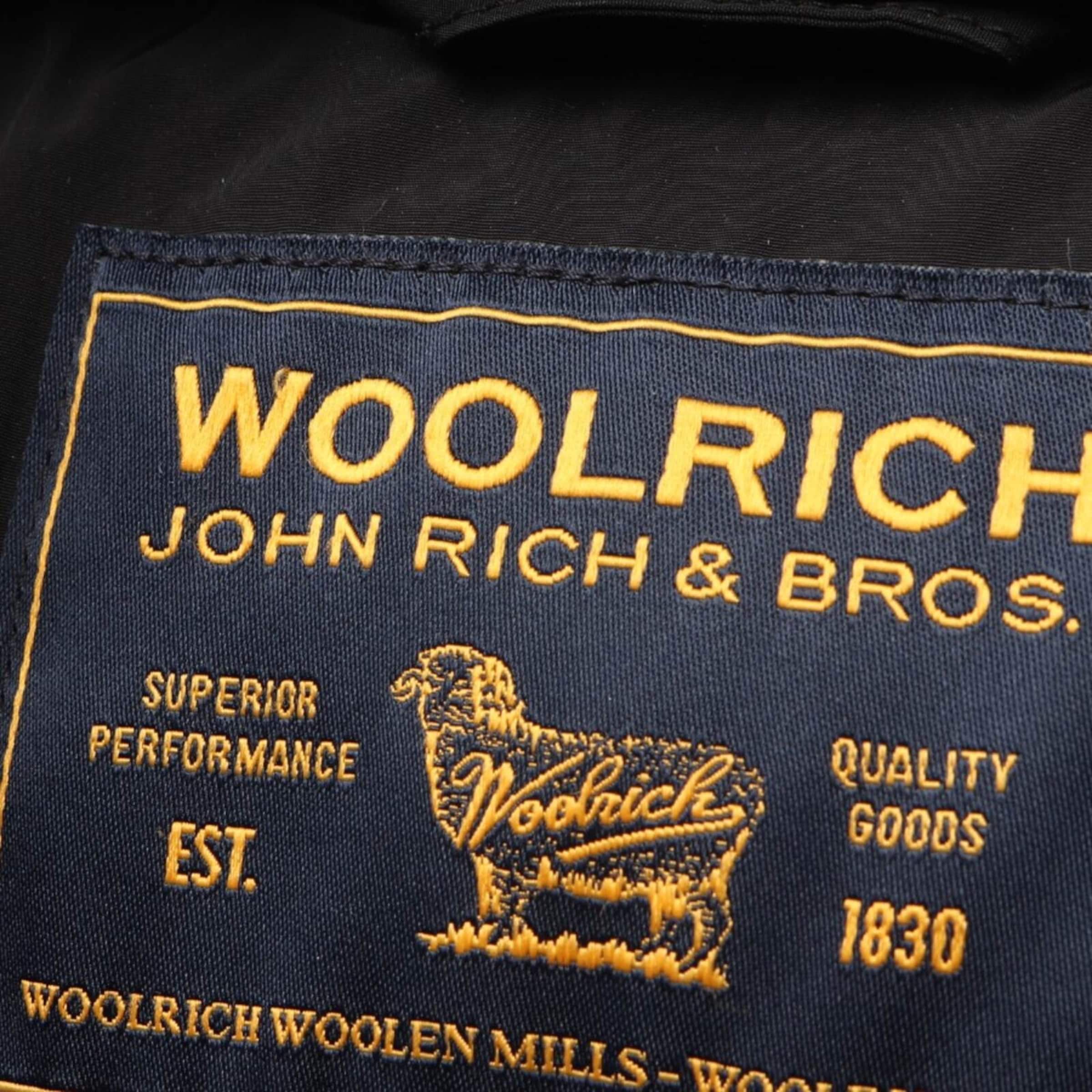 Woolrich Jacket & Coat in M in Black