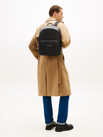Sac à dos TOMMY HILFIGER en noir
