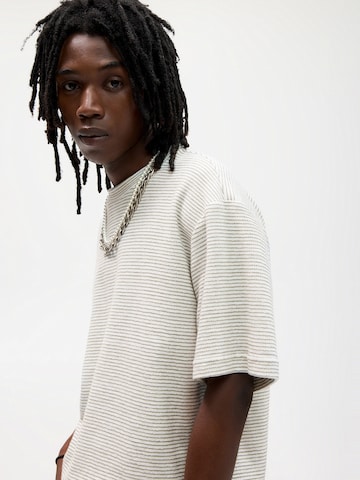 Pull&Bear Shirt in Bruin