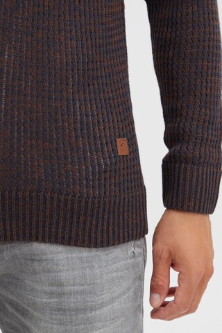 INDICODE JEANS Gebreid vest in Bruin