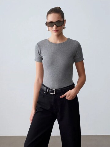 Dilvin Shirt in Grey