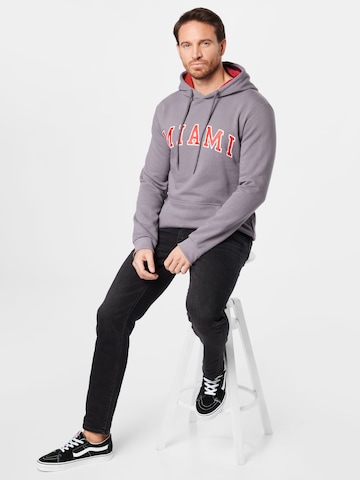 Trendyol Sweatshirt in Grey