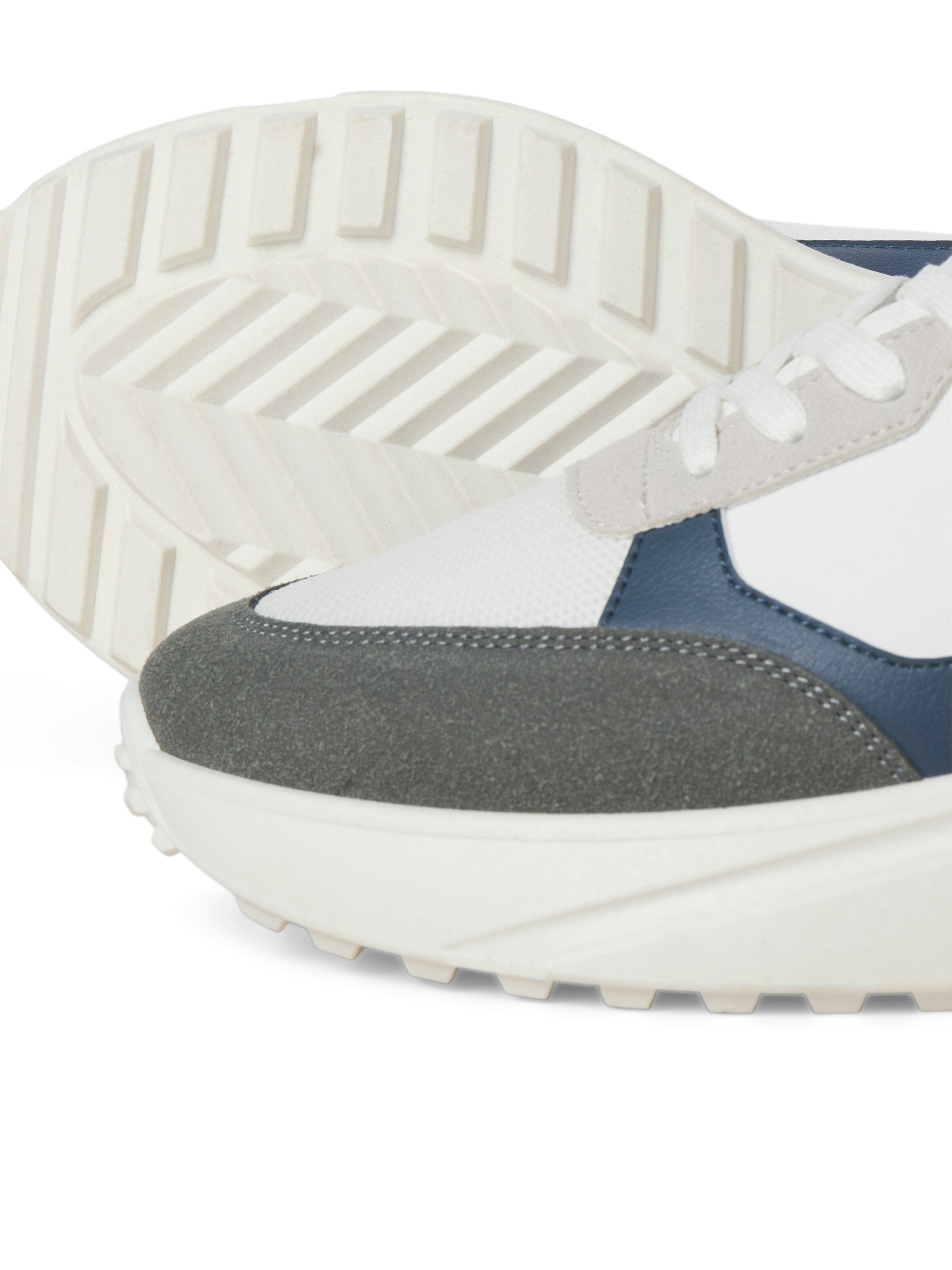 balts JACK & JONES Zemie brīvā laika apavi 'JFWASPIRE'