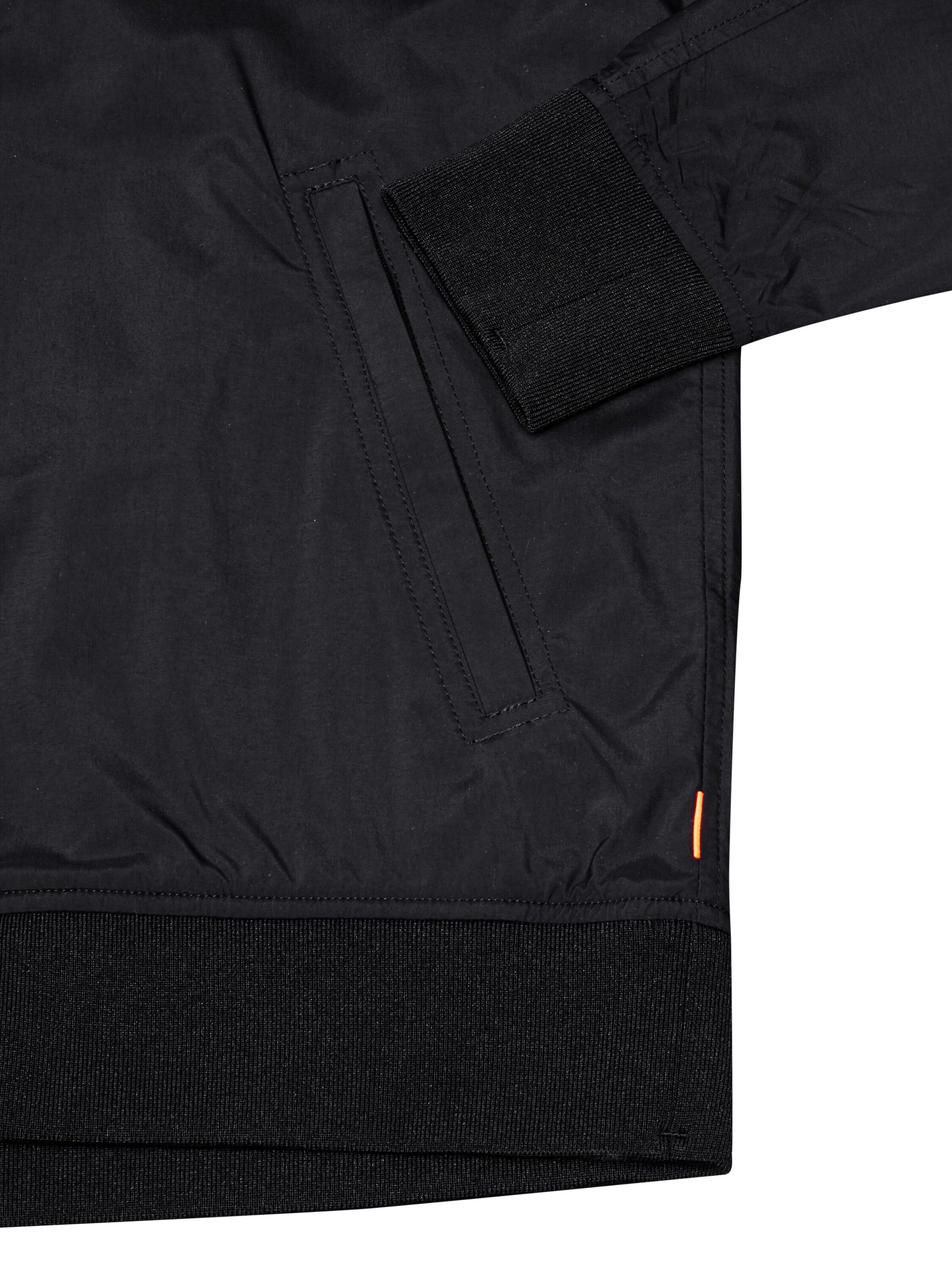 MAMMUT Outdoor jacket in Black