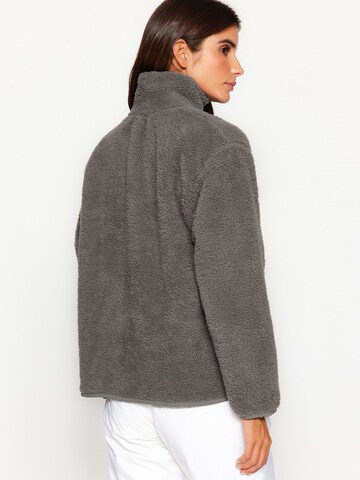 Giacca di pile di Trendyol in grigio
