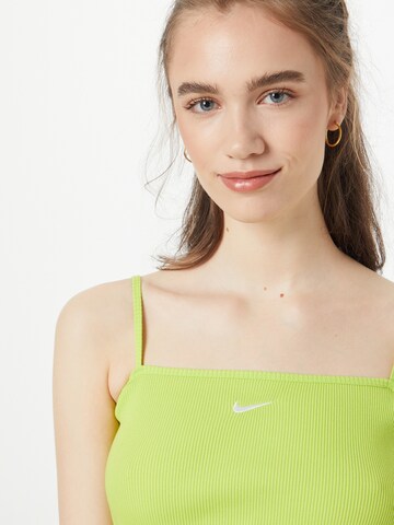 Nike Sportswear Top – zelená
