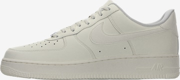 Nike Sportswear Matalavartiset tennarit 'Air Force 1 '07' värissä beige: etupuoli