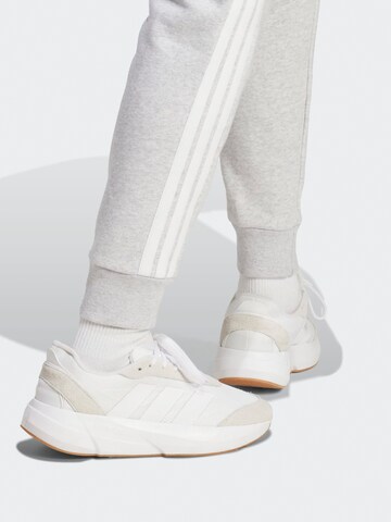 ADIDAS SPORTSWEAR Дънки Tapered Leg Спортен панталон в сиво