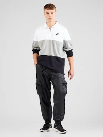 Tricou de la Nike Sportswear pe alb