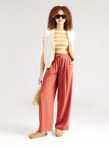 Iriedaily Baggy Панталон с набор 'Tenca' в червено